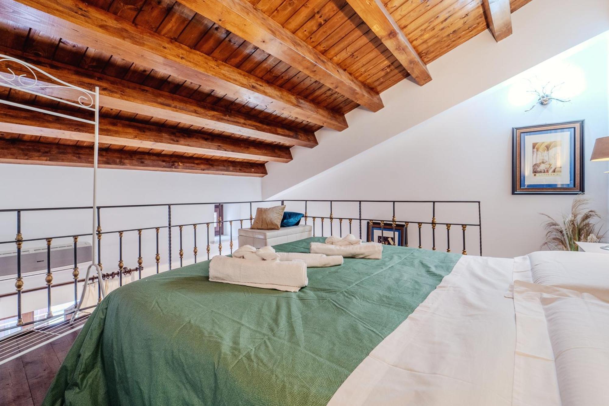 Dimora Degli Scalzi Apartment Палермо Екстериор снимка